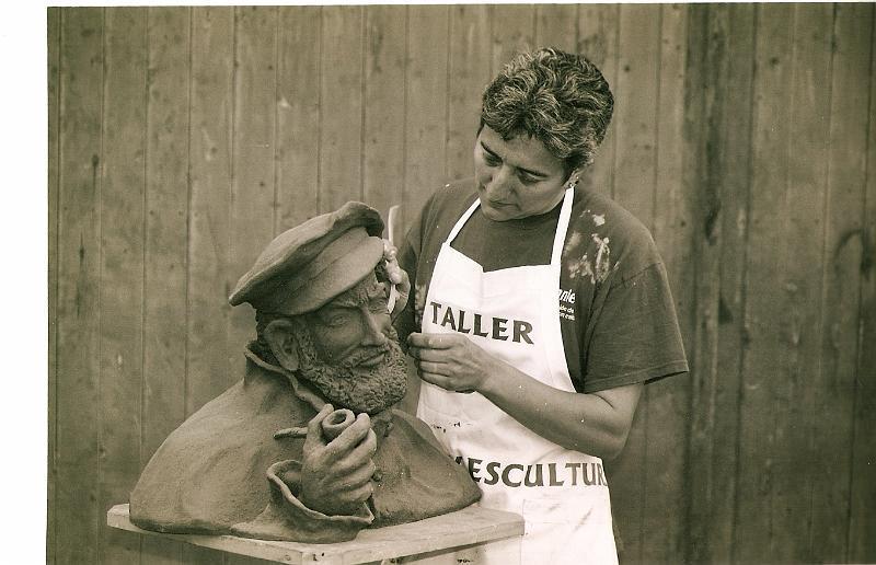 GODOY MODELANDO HOMBRE DE LA MAR.jpg
